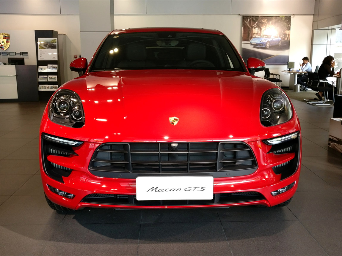 保时捷 macan gts 胭脂红 现车优惠12个点